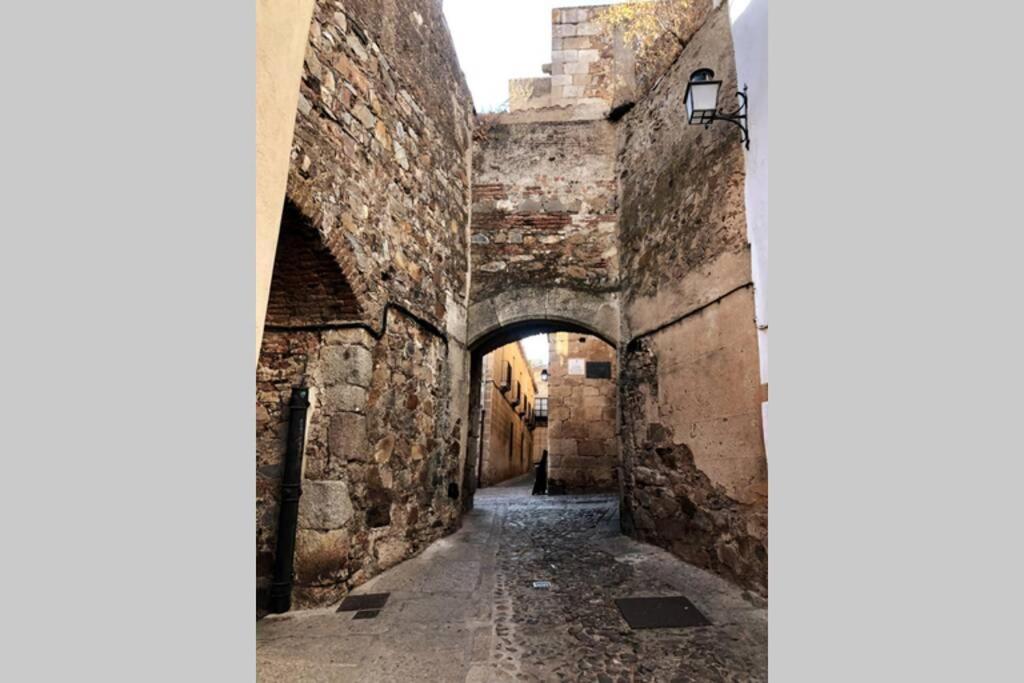 El Escondite De La Muralla Caces Exteriér fotografie
