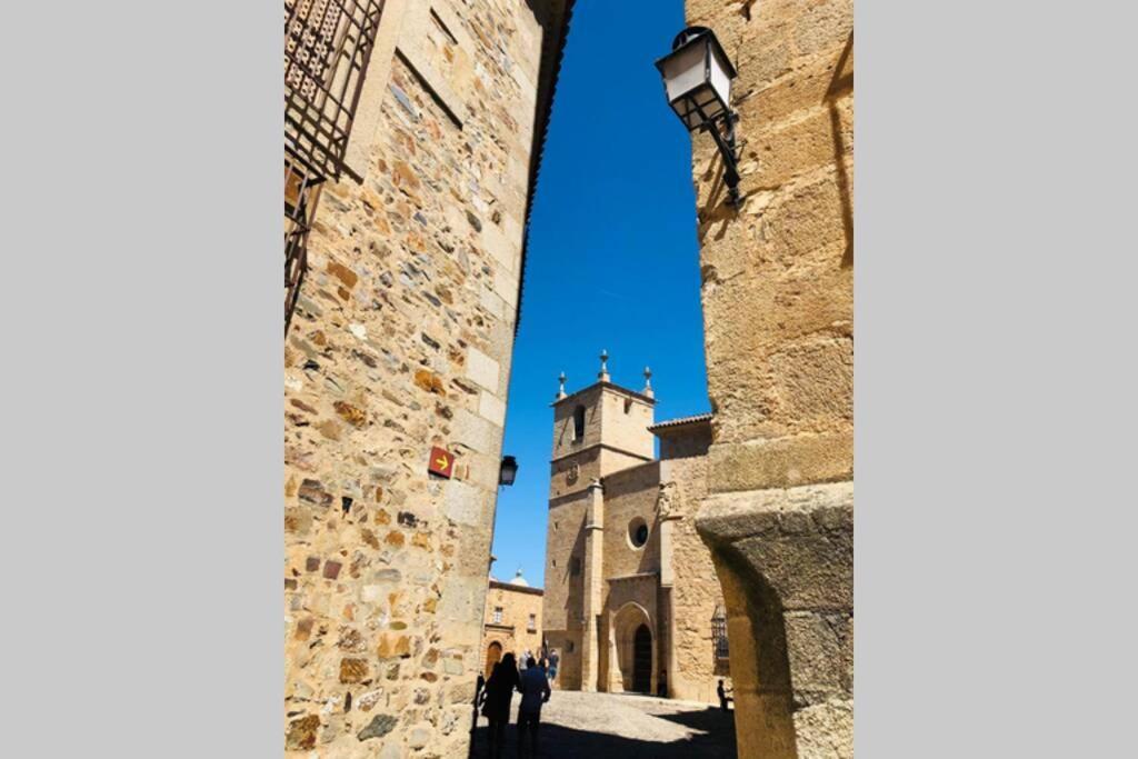 El Escondite De La Muralla Caces Exteriér fotografie